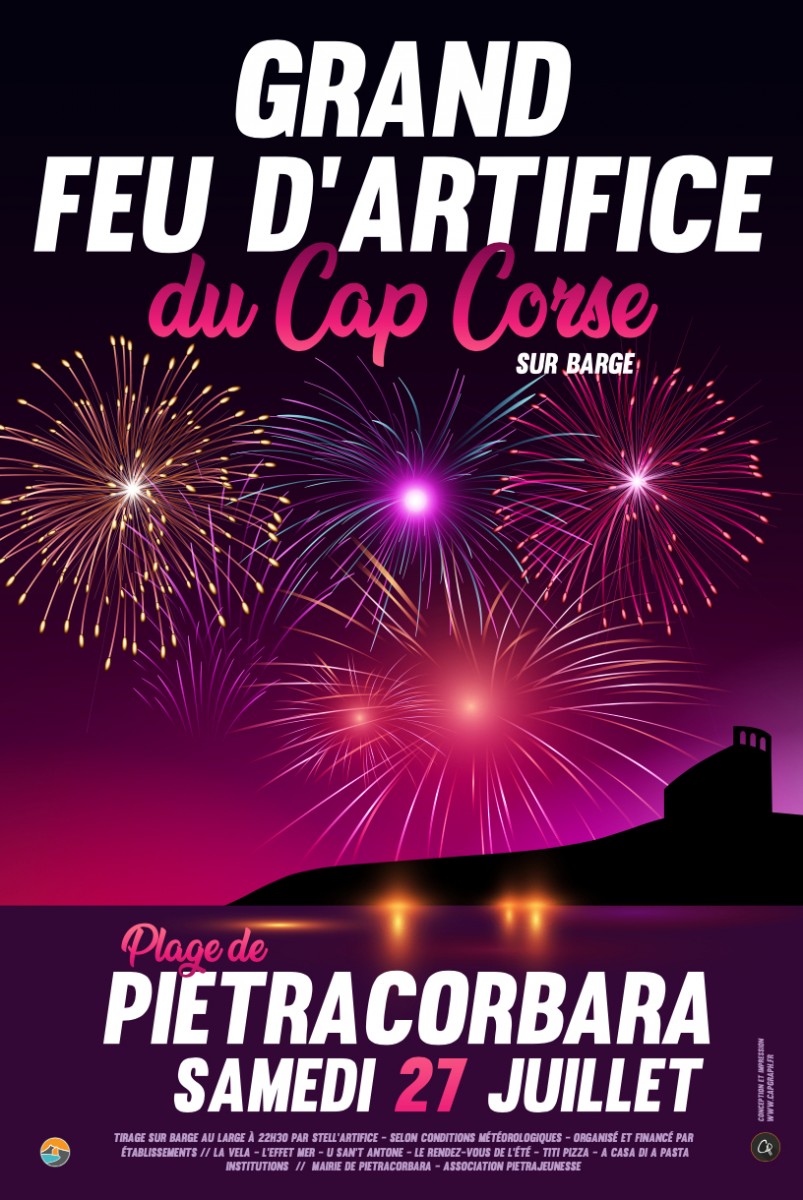 Grand feu d\'artifice du Cap Corse sur barge - plage de pietracorbara - capicorsu -